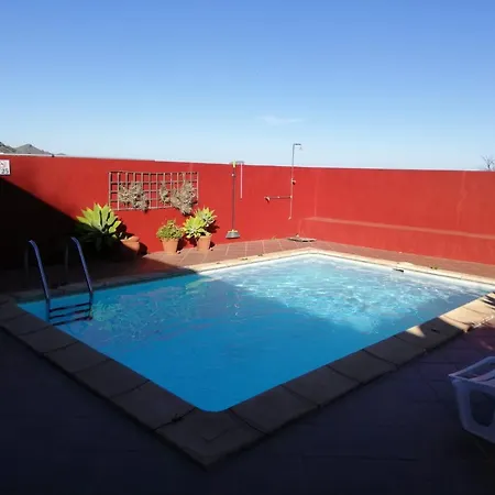 El Pedregal فاليسكيو